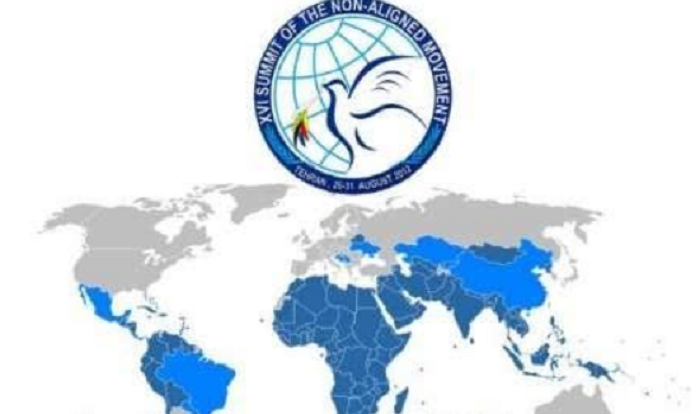 رأي: الانحياز أم عدم الانحياز ؟