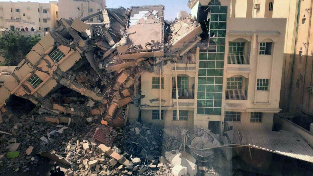 في انهيار مبنى وسط الدوحة.. مقتل شخص وانقاذ 7 اخرين  
