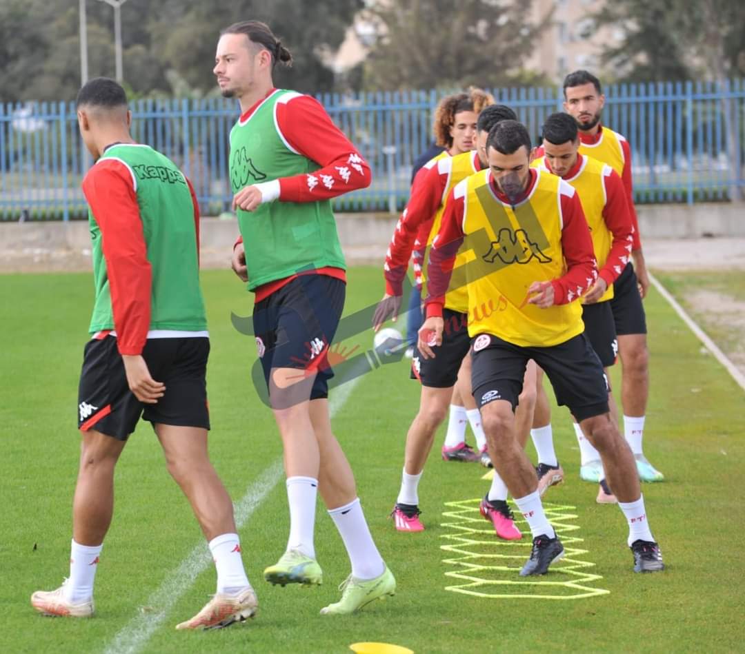 عمر العيوني: اللعب في البطولة الاسترالية أعادني للمنتخب 