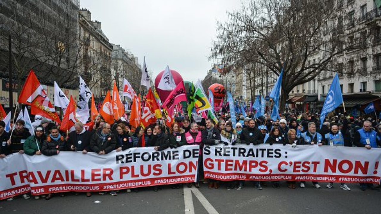 إضرابات جديدة في فرنسا احتجاجا على إصلاحات قانون التقاعد