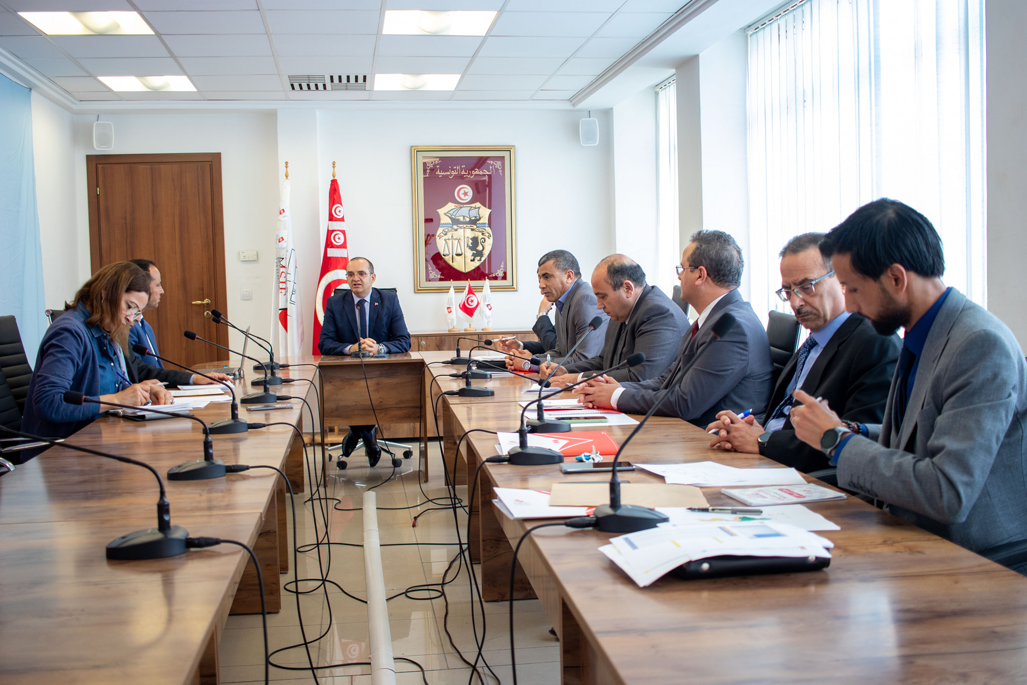 تحيين التوزيع الجغرافي للمدارس كمراكز اقتراع محور لقاء هيئة الانتخابات بمستشار وزير التربية