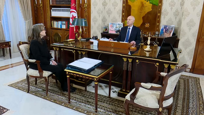 بعد جدل غيابه.. واستئناف نشاطه | هل طمأن الرئيس التونسيين أم أحرج المعارضة؟