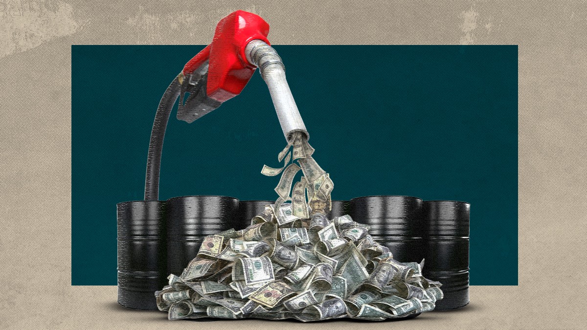 تحليل إخباري..  هل يتجه العالم نحو مرحلة ما بعد "البترودولار"؟