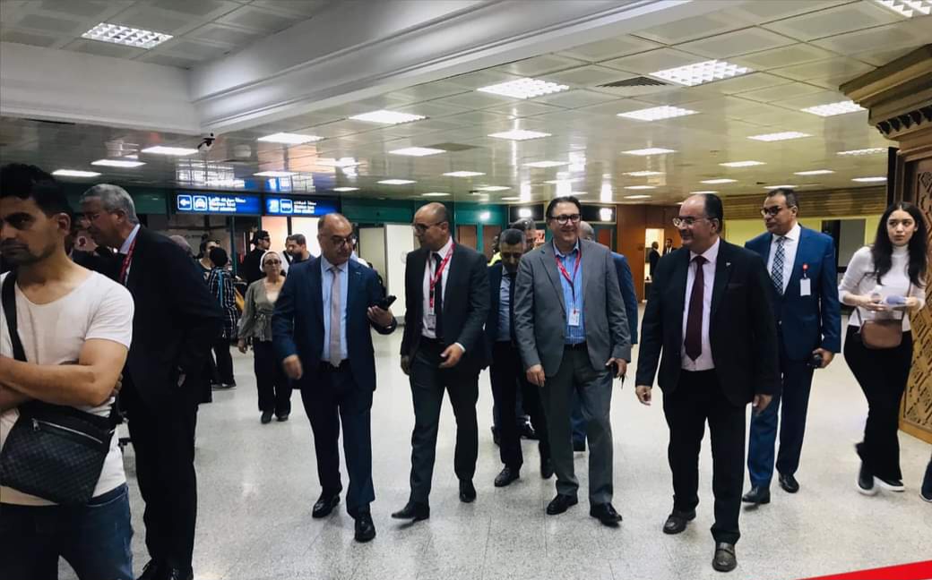 مدير عام الخطوط التونسية في زيارة تفقدية الى مطار قرطاج