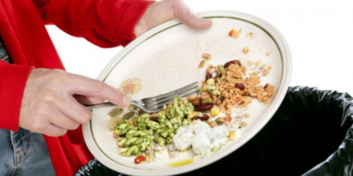 رغم الضغوط المعيشية وفي زمن القحط | التونسي "يتفنن" في هدر الغذاء والماء !!؟؟