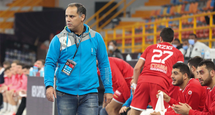 المدرب سامي السعيدي لـ"الصباح":  التتويج ببطولة الإمارات لكرة اليد مع الشارقة يشجعني على مواصلة التجربة