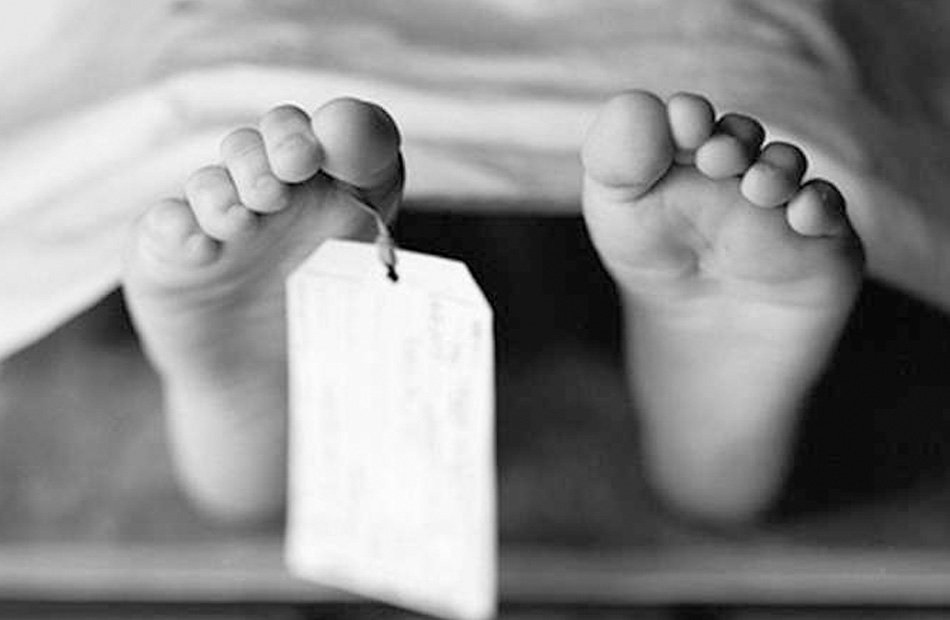  فيما أحيل الاب بحالة فرار وتم الاحتفاظ بالعمة.. جريمة شنيعة بوادي الليل ضحيتها رضيعة 3 أشهر   