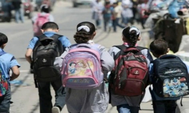 في ظل تواصل الأزمة .. هل ينتهي العام الدراسي دون دفتر الأعداد؟