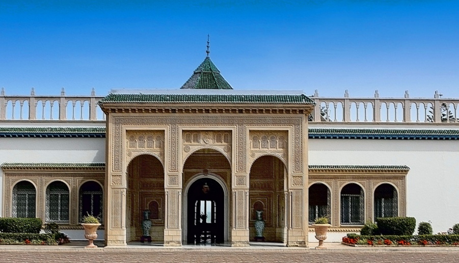  في ظل أزمة الاتصال وغياب المعلومة.. "صور ومشاهد" قصر قرطاج للرد والتوضيح.. إلى متى؟