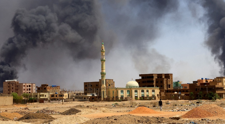 السودان.. 500 قتيل وتدمير 13 حيا في عاصمة غرب دارفور