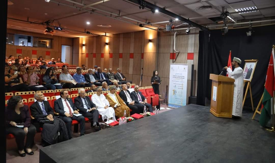  تخصص للإخراج السينمائي والرواية والاتصال والإعلام .. الكشف عن شروط وتفاصيل جائزة السلطان قابوس للثقافة والفنون والآداب في لقاء تعريفي بتونس