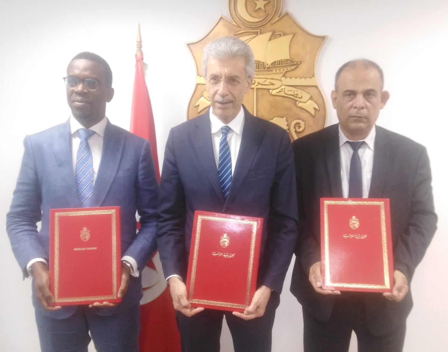 توقيع إتفاقية مساندة فنية بين تونس و الآلية الإفريقية للإحاطة القانونية التابعة للبنك الافريقي للتنمية 