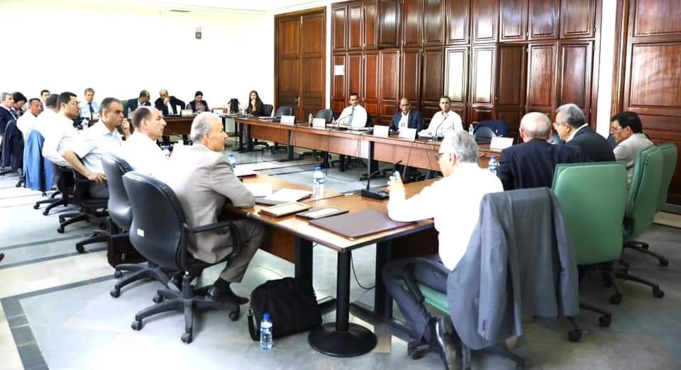 لجنة التشريع العام بالبرلمان تستمع للأطراف المعنية بقانون الشيك دون رصيد