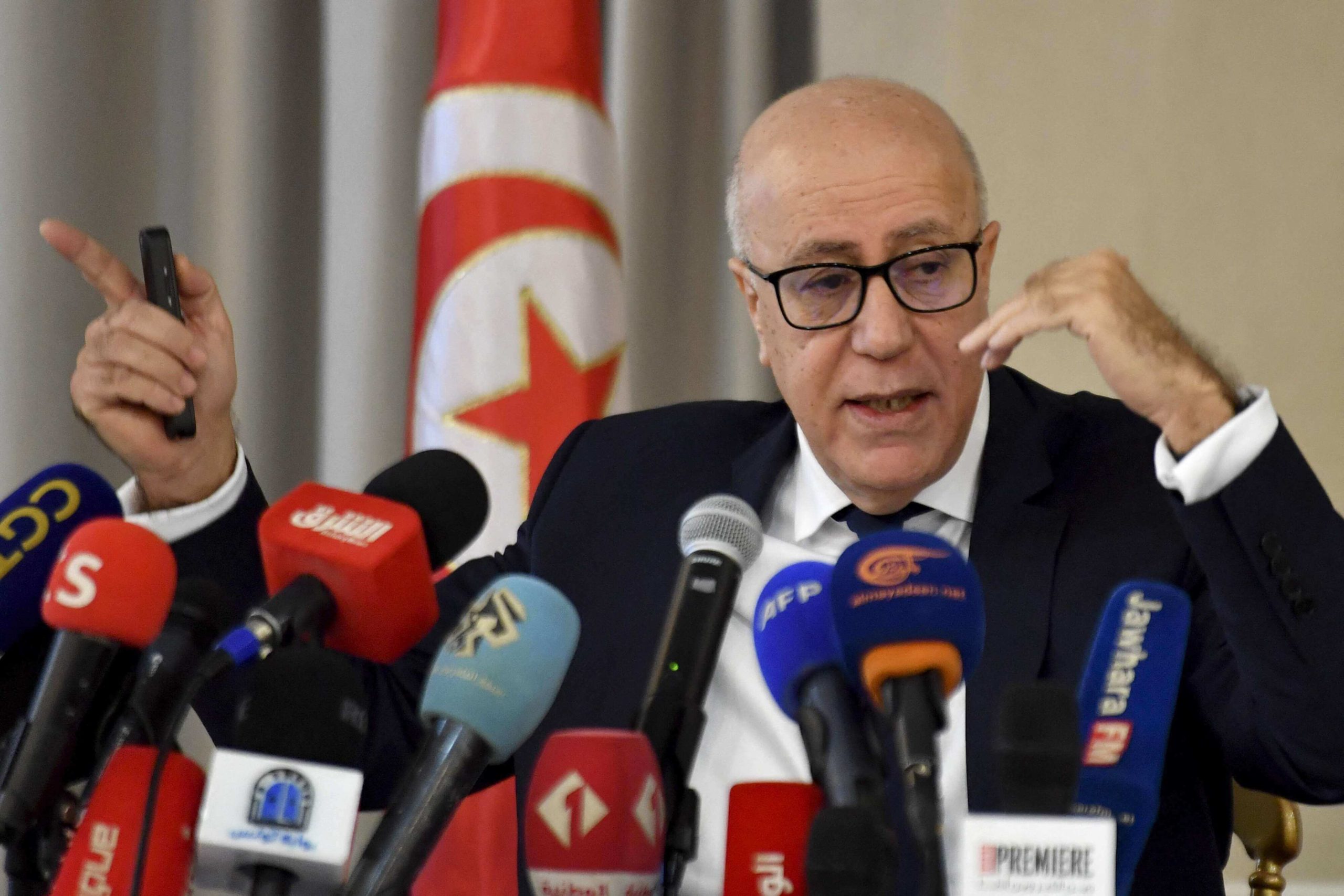  العباسي: تونس تعمل مع صندوق النقد الدولي على برنامج إصلاح اقتصادي عادل...