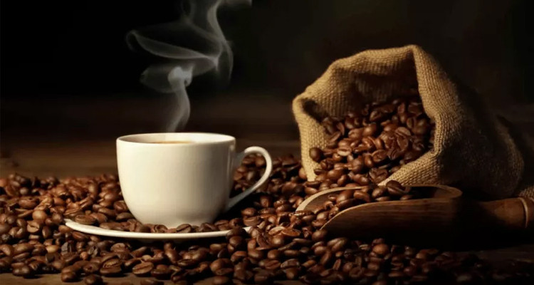 أمين مال الغرفة الوطنية للمقاهي لـ"الصباح":  التسعيرة الجديدة للقهوة ستؤثر على المستهلك.. والنوعية المستوردة رديئة!