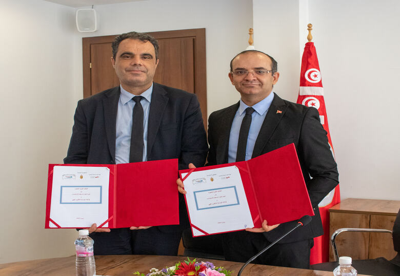 التوقيع على اتفاقية تعاون بين هيئة الانتخابات والمركز الوطني لتكوين المكونين وهندسة التكوين