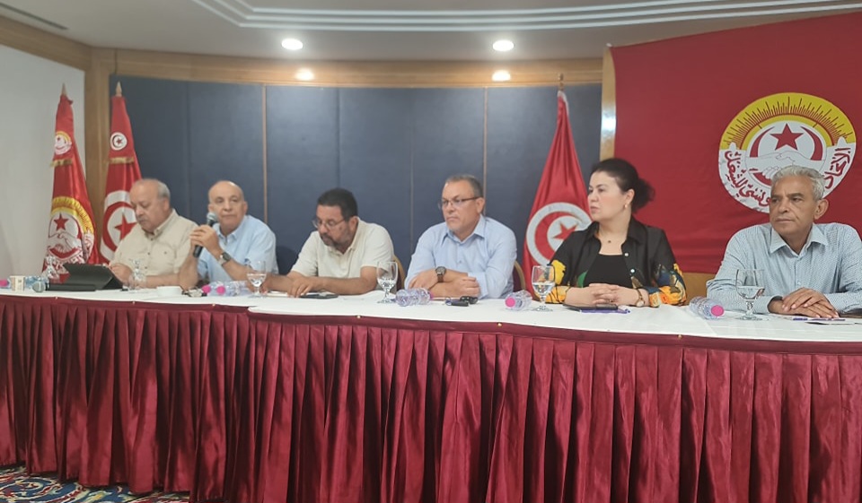 سامي الطاهري: وزارة التربية منغلقة على نفسها..   وباب الحوار مغلق