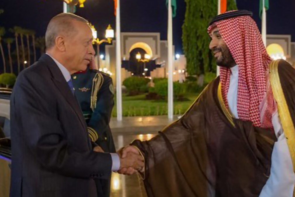 الأمير محمد بن سلمان يستقبل الرئيس التركي في جدة...