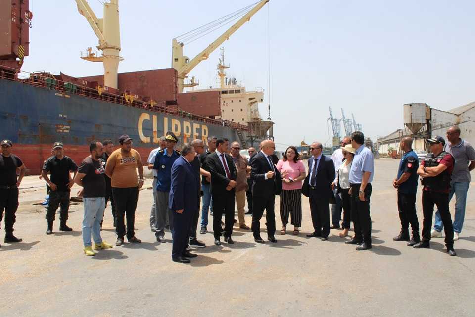 بكلفة 13 مليون دينار.. نحو رفع طاقة خزن الحبوب بميناء بنزت