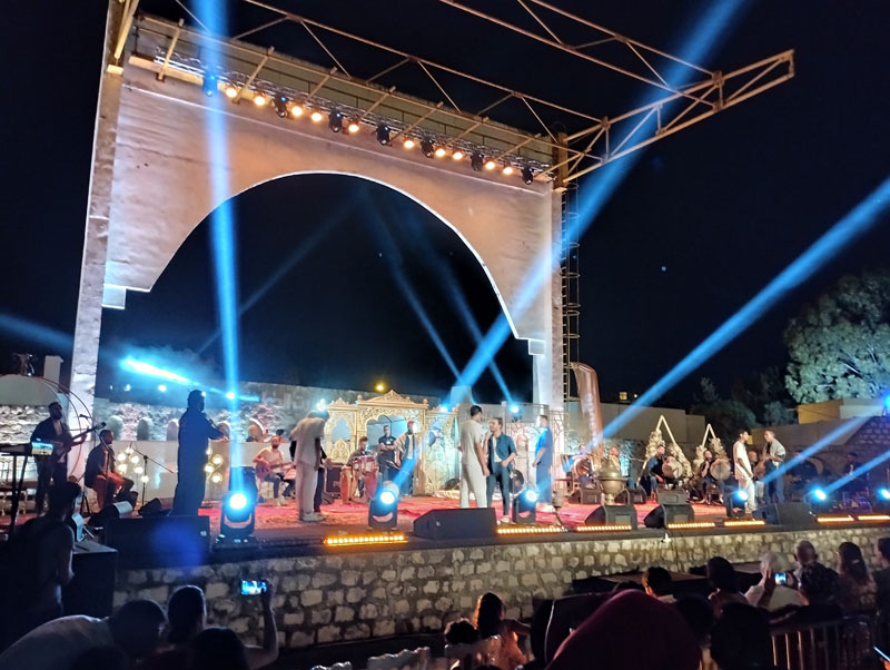 مهرجان بنزرت الدولي.. عرض الافتتاح يعانق النجاح 