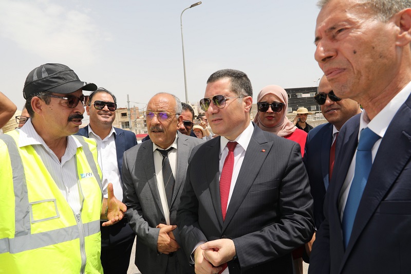 ربيع المجيدي يؤكد أهمية النقل الحديدي في تنفيذ أحد محاور الرؤية الاستراتيجية لقطاع النقل