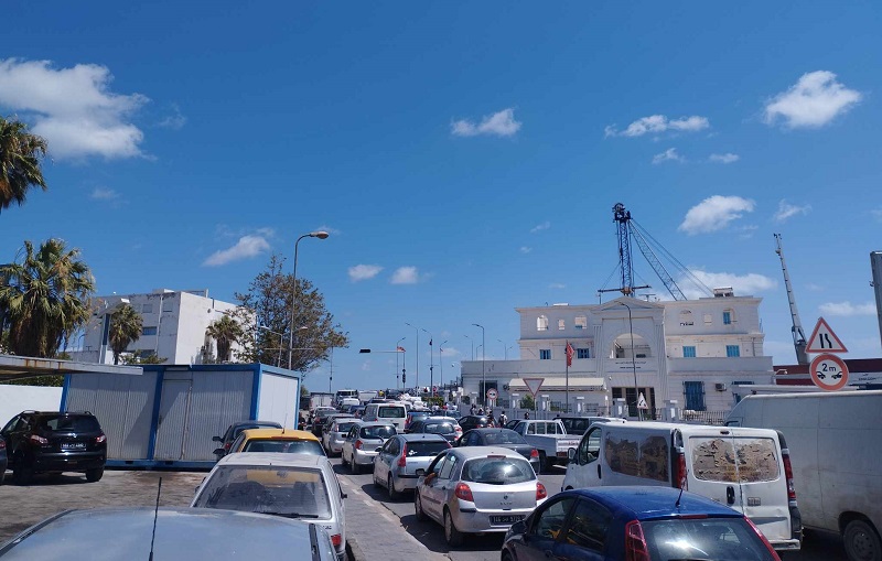 فتح الجسر المتحرك ببنزرت امام العربات 