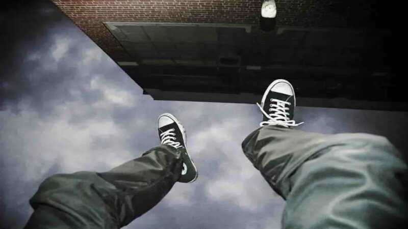   منعته طليقته من رؤية ابنه.. فحاول الانتحار بهاته الطريقة  في توزر
