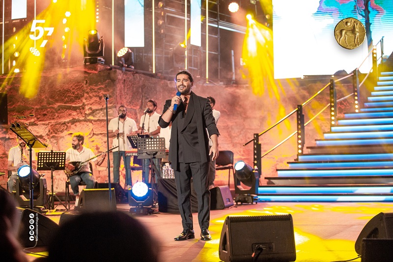     للمرة الرابعة على ركح المسرح الروماني..   نجاح متجدد لناصيف زيتون في قرطاج وقاعدته الجماهيرية تتوسع