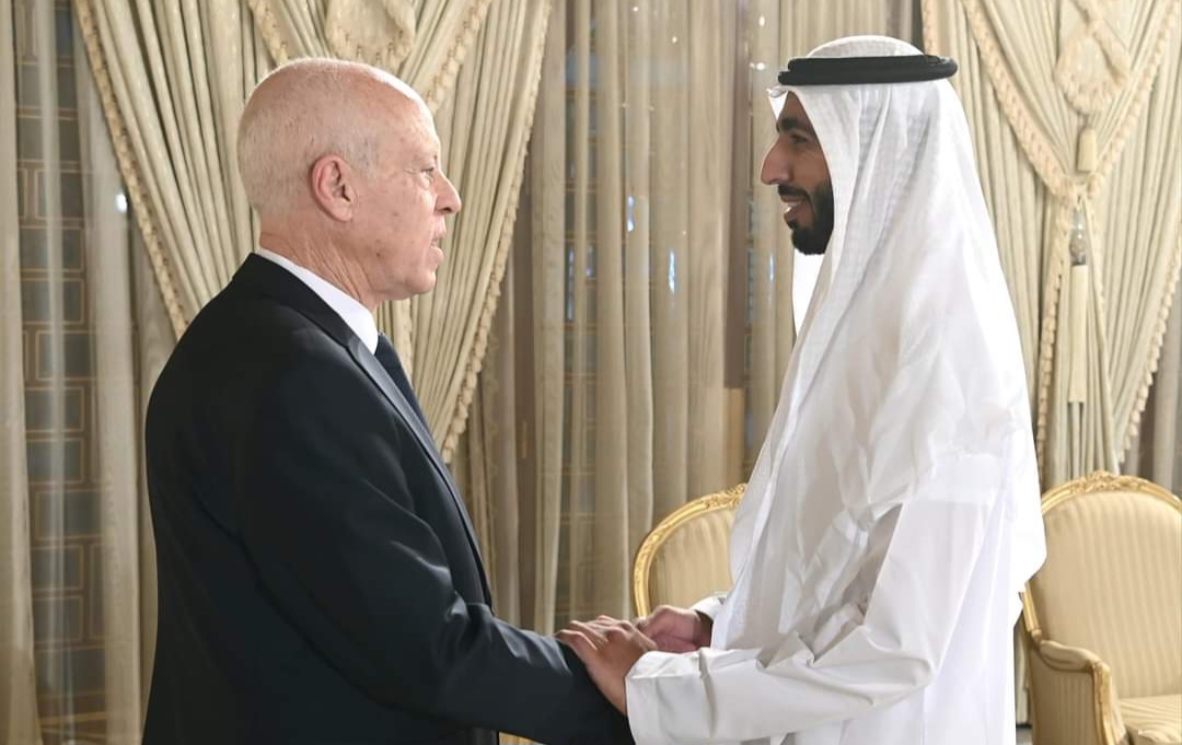 وزير الدولة بالإمارات لرئيس الجمهورية: بلادنا حريصة على مواصلة مساندة تونس