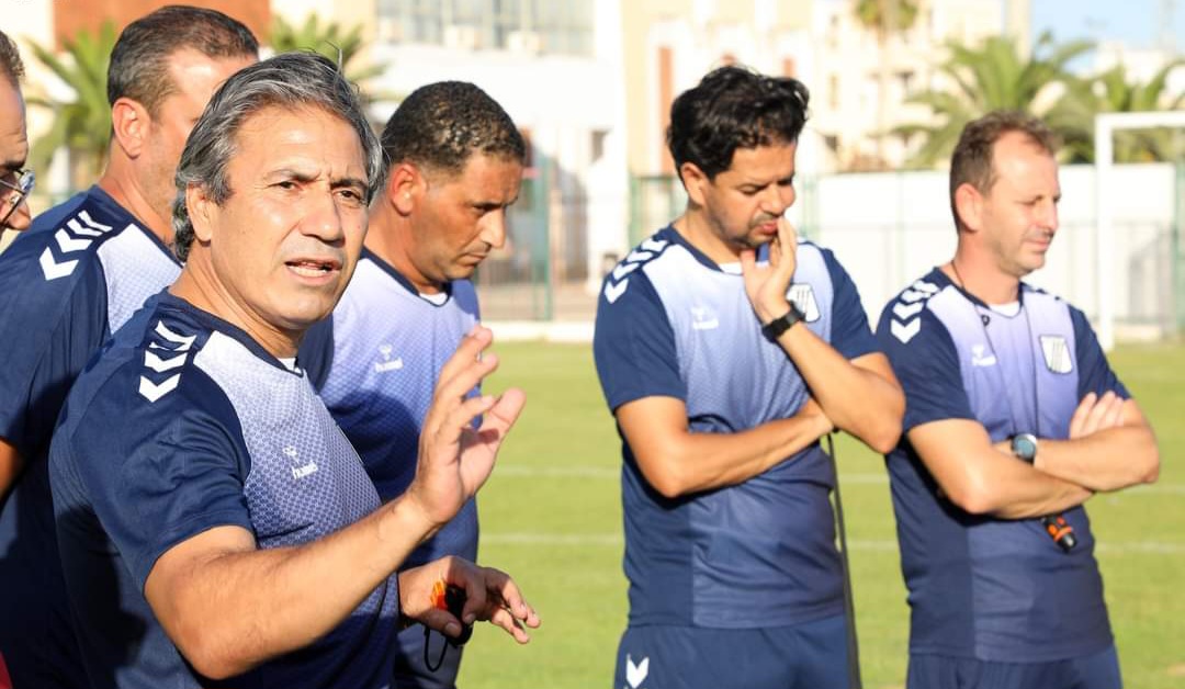 السي آس آس يفتح التمارين أمام الجماهير 