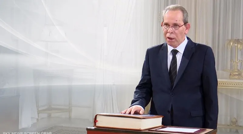 البعض اعتبرها مجرد شعارات..   مكافحة الفساد تواجه صعوبات.. فهل ينجح الحشاني في فتح الملفات؟