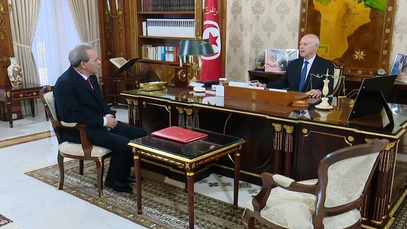  سعيد لرئيس الحكومة: يجب تفكيك الشبكات التي تتخفى وراء الستار وتسعى لتأجيج الأوضاع الاجتماعية