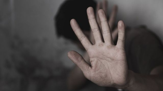 امتد من الفضاء الواقعي إلى الالكتروني..   ارتفاع منسوب العنف يهزّ أركان المجتمع التونسي !!