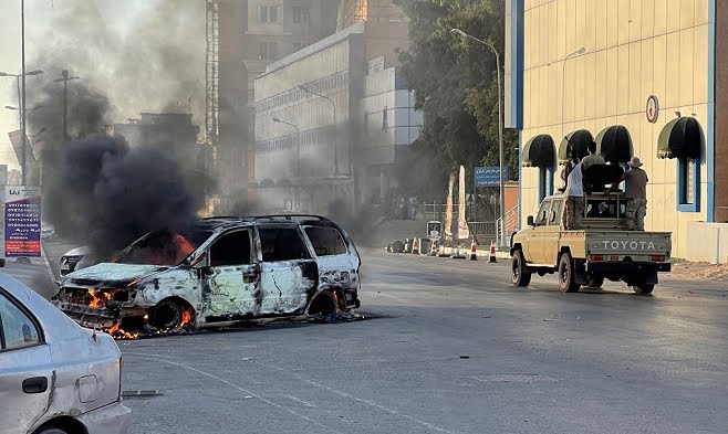 ليبيا.. مواجهات مسلحة بين قوتين أمنيتين في طرابلس
