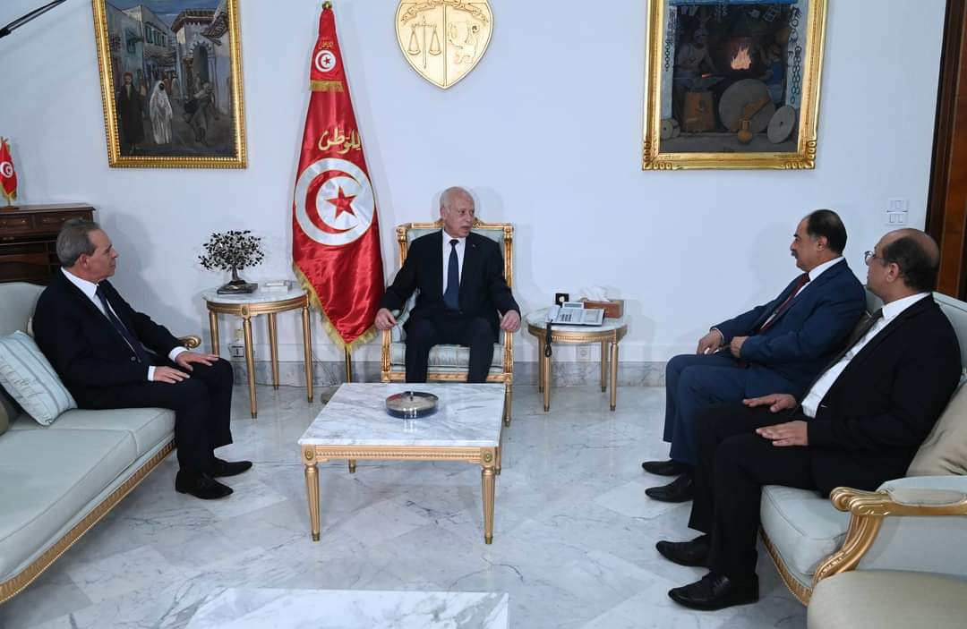 الرئيس توعد بالتصدي بقوة القانون..    العودة المدرسية والجامعية على وقع الوعيد و"التهديد"