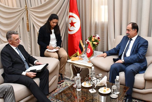 حول الهجرة غير النظامية: سفارة ألمانيا تفصح عن تفاصيل لقاء سفيرها بوزير الداخلية 