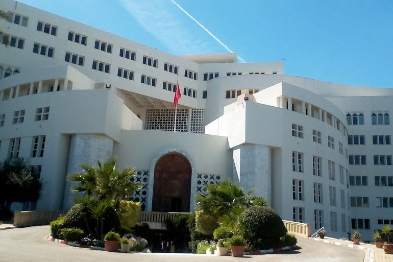 الخارجية تهدد بتتبع قضائي لأصحاب تعاليق "مسيئة" بالمواقع الرسمية للوزارة