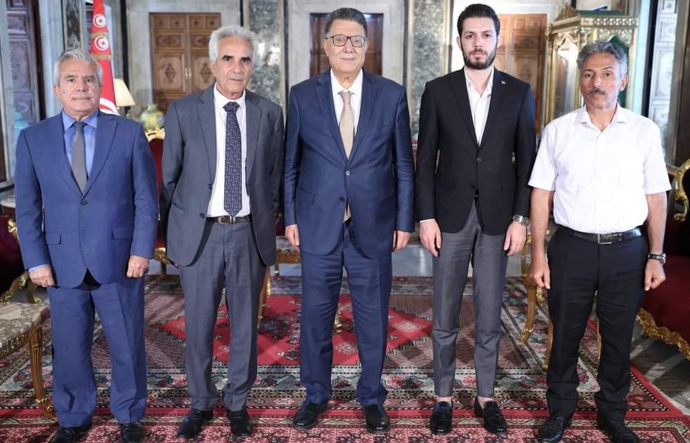 رئيس مجلس النواب يستقبل رئيس المنظمة التونسية للدفاع عن المستهلك