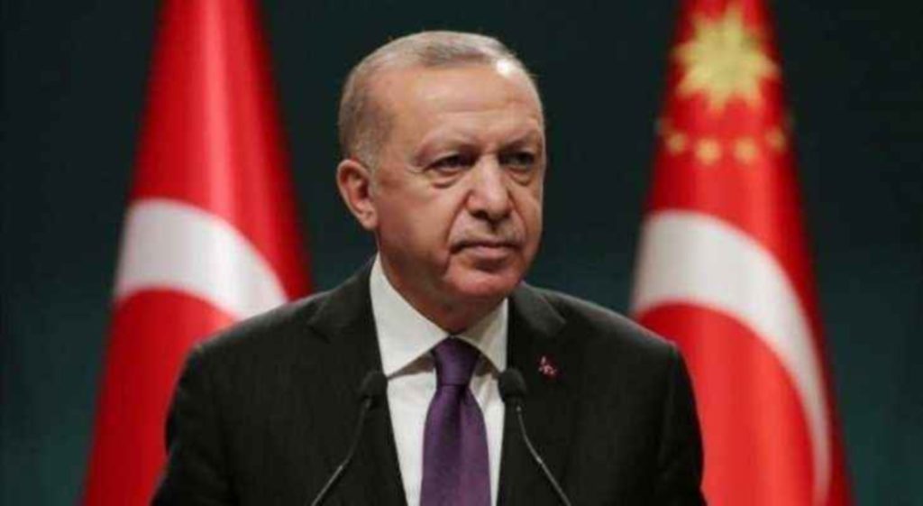 أردوغان يعلن وقوف تركيا بكل إمكاناتها إلى جانب المغرب بعد الزلزال المدمر  