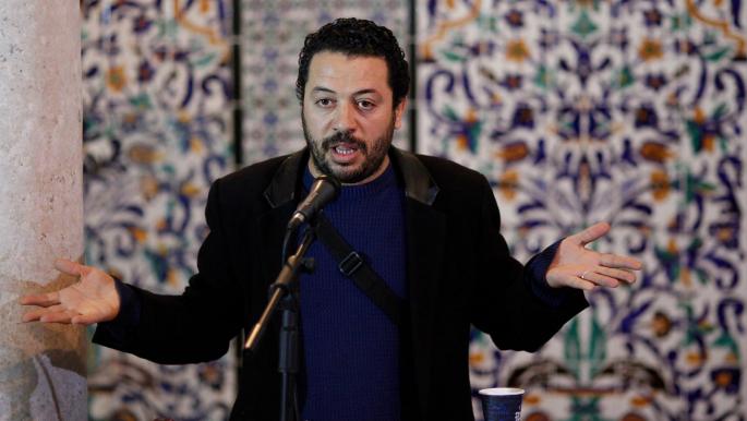 اشتكته وزيرة الثقافة ..رفض الإفراج عن الشاعر سامي الذيبي
