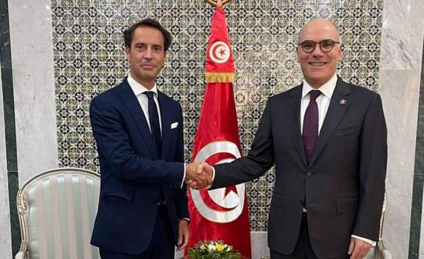 تطوير التعاون بين تونس ومنظمة حلف شمال الأطلسي محور لقاء نبيل عمّار بالأمين العام المساعد للمنظمة
