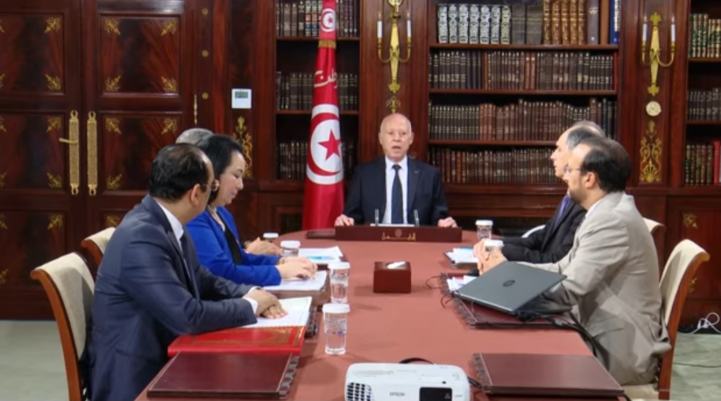 سعيد: تونس لن تفرط في المرفق العمومي للتعليم...والاستشارة الوطنية للتعليم من بين اهم الاستشارات في تاريخ تونس