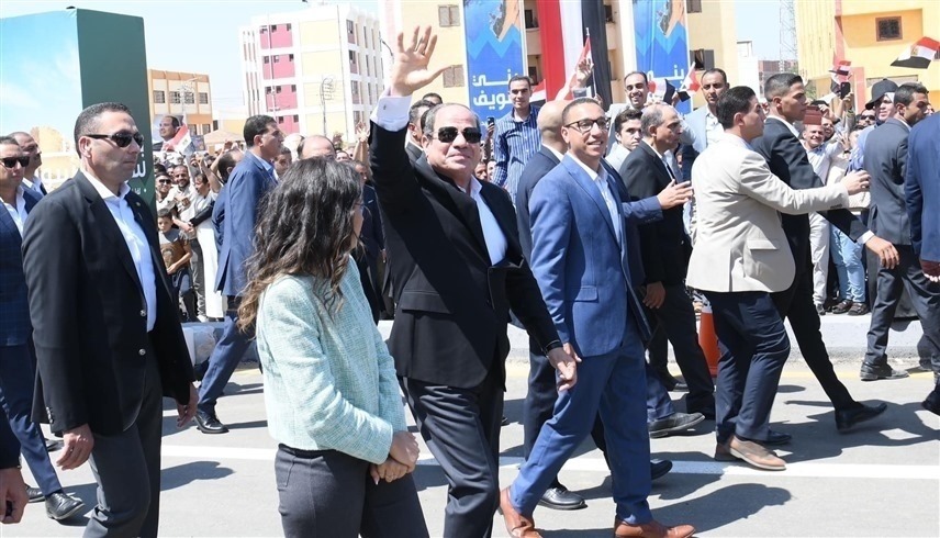  السيسي يعلن حزمة من الإجراءات لتخفيف الأعباء الاقتصادية