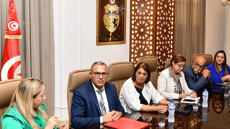 الاستشارة الوطنية لإصلاح التعليم:  برامج التدريس..نظام التقويم والزمن المدرسي في صدارة اهتمام المشاركين
