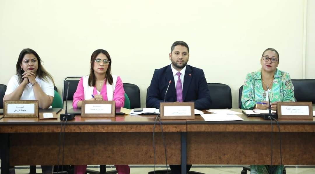 لجنة السياحة والثقافة ..تدعو وزارة  الإشراف إلى  الإسراع في إحالة مشروع القانون "الفنان والمهن الفنية" على مجلس النواب