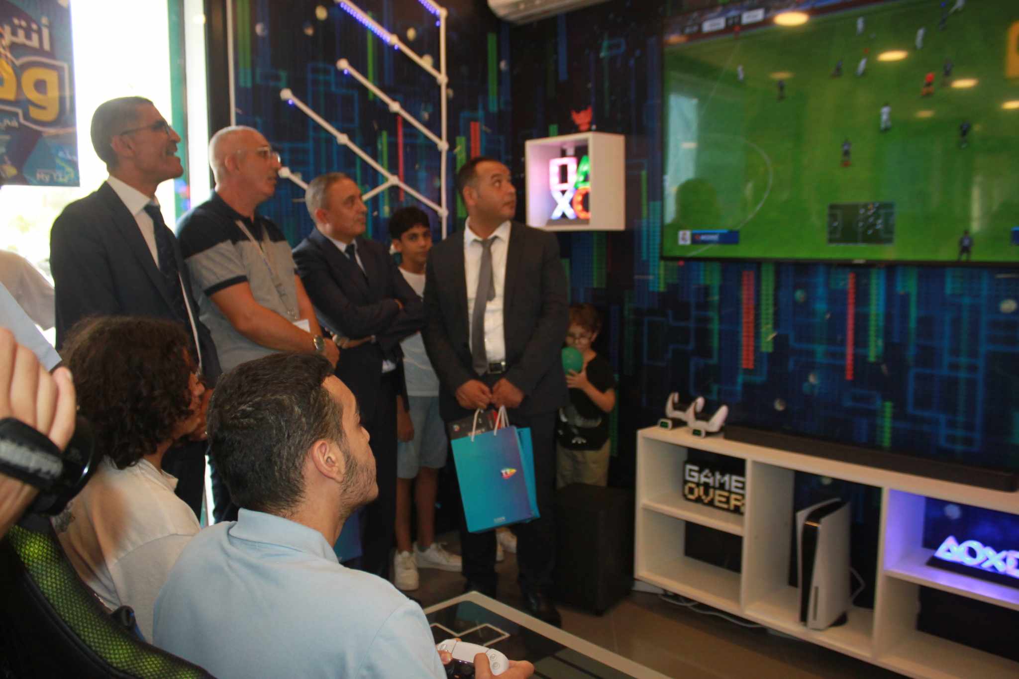 أطلق عليه اسم المرحوم فوزي بكّور..   تدشين المقر الجديد للفضاء التجاري لاتصالات تونس بأريانة..