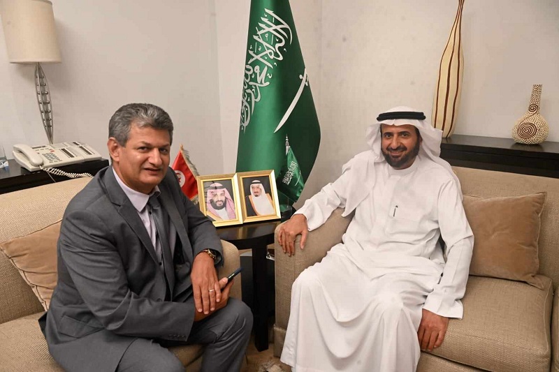 وزير الحج والعمرة السعودي لـ"الصباح":  التأشيرة في 48 ساعة دون الحاجة لمراجعة القنصلية.. وكل التأشيرات ستتيح أداء العمرة للتونسيين