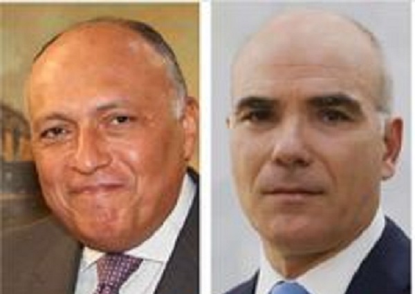 وزير الخارجية ونظيره المصري يتباحثان كيفية ايصال المساعدات التونسية الى فلسطين
