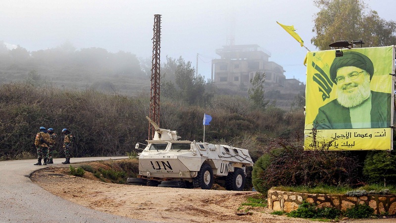 حزب الله يدعو الجيش اللبناني واليونيفيل إلى إخلاء مواقعهما على الحدود مع الأراضي المحتلة فورا