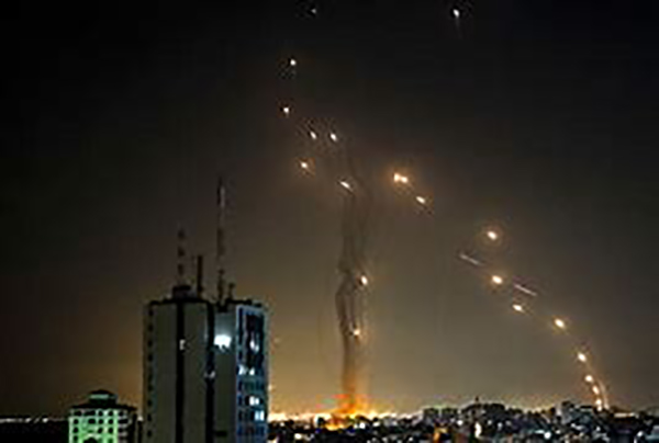 الان القسام تقصف تل ابيب